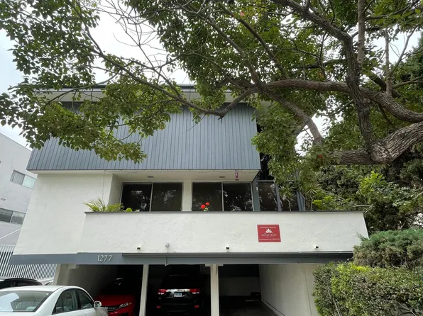 1277 Barry Ave APT 6, Los Angeles, CA 90025