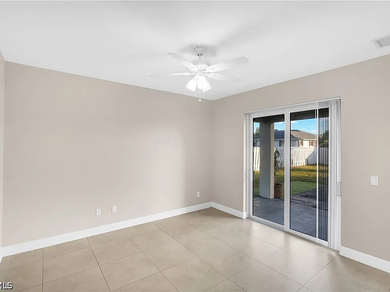 1133 SW Trafalgar Pkwy — Photo 8
