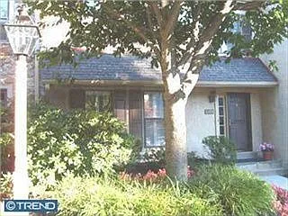 1604 Weatherstone Dr photo 1