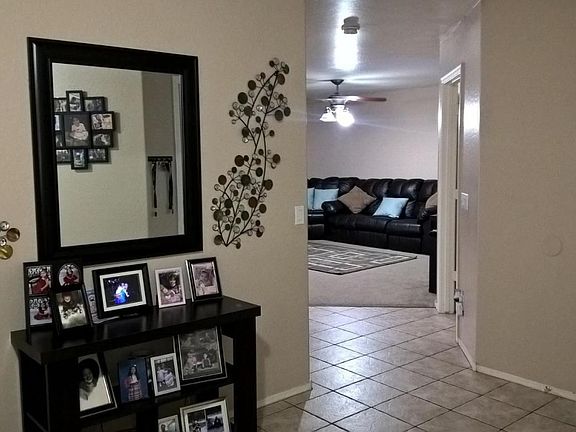 5 Entry from front door