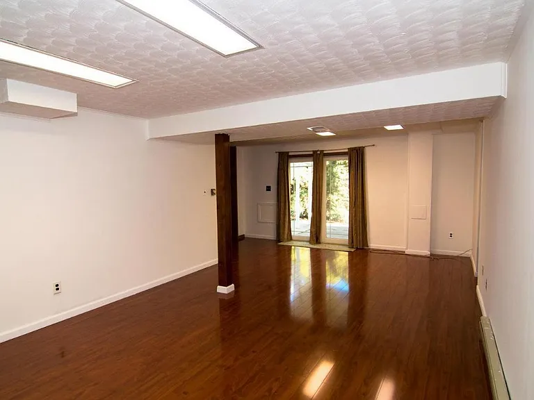 222 Apple Blossom Ct — Photo 17