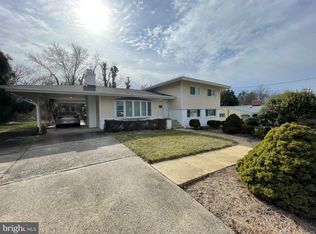 913 Northwest Dr, Silver Spring, MD 20901