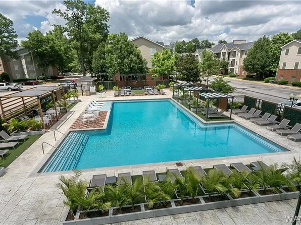 120 15th St E APT 210, Tuscaloosa, AL 35401