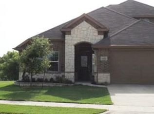 6913 Meandering Creek Ln, Fort Worth, TX 76179