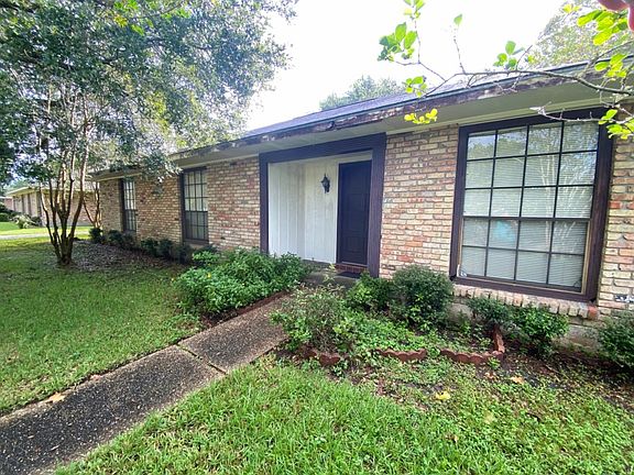 2nd image of 5021 Woodlyn Dr