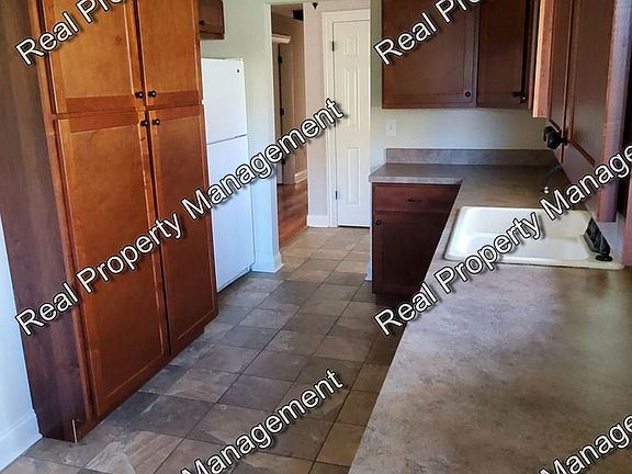 5th image of 5401 Dexter Dr