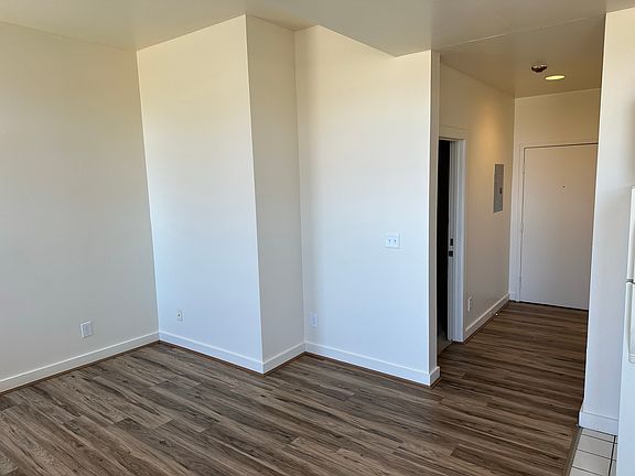 3rd image of 46 Main St