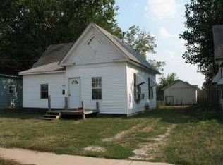 1720 W Chestnut St, Springfield, MO 65802