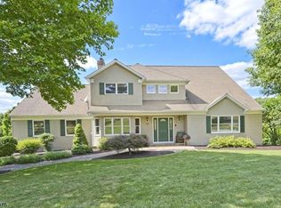110 Hoffman Ln, Glen Gardner, NJ 08826