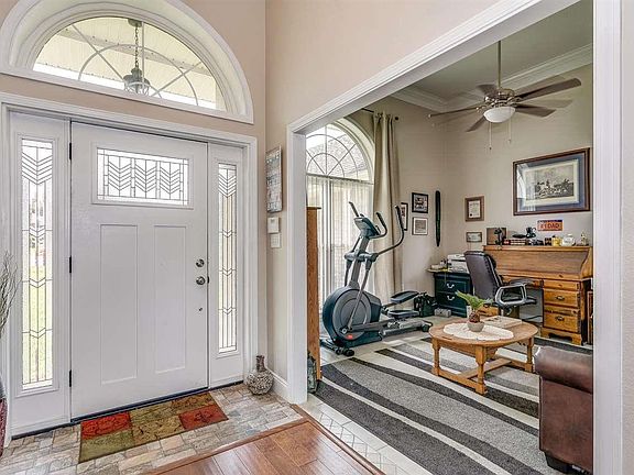 4th image of 1533 Deer Moss Ct