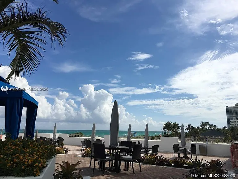 5401 Collins Ave #311 — Photo 30