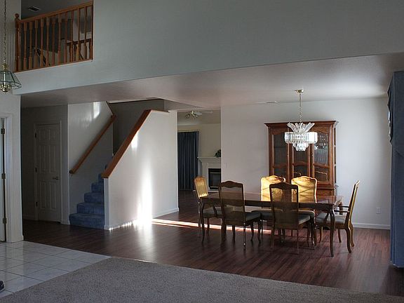 5th image of 1868 Allen Ct