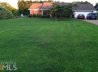 282 Fieldview Dr, Auburn, GA 30011