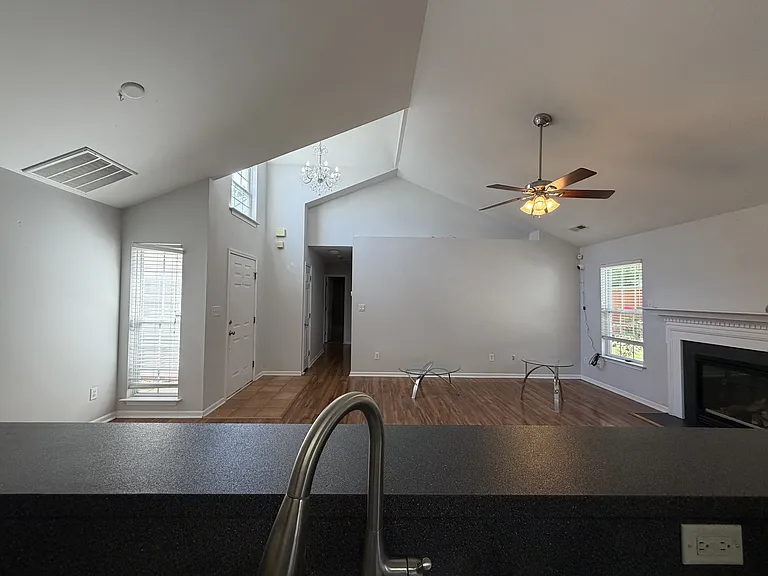 7514 Starvalley Dr — Photo 21