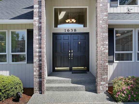 2nd image of 1638 236th Ave NE