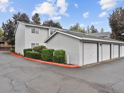 15000 SW Farmington Rd APT 30, Beaverton, OR, 97007