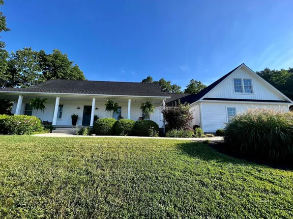 2224 Northup Rd, Gallipolis, OH 45631