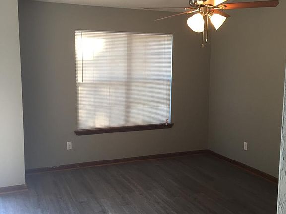 2nd image of 1848 W Tharpe St APT C
