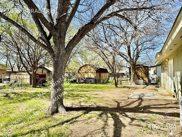 7050 Coral Tree Ln — Photo 19