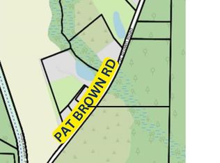 8 Parker Rd, Milton, FL 32570