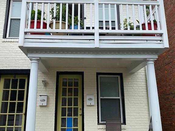2nd image of 4 N Auburn Ave APT A