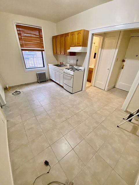 2nd image of 30-89 34th St #3CC