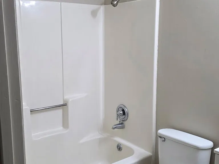102 Clarks Bluff Rd — Photo 5
