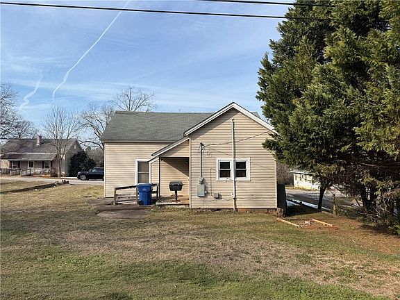 3rd image of 316 J St