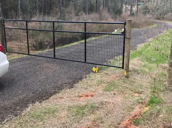 9851 Sunshine Hill Rd, Molino, FL 32577