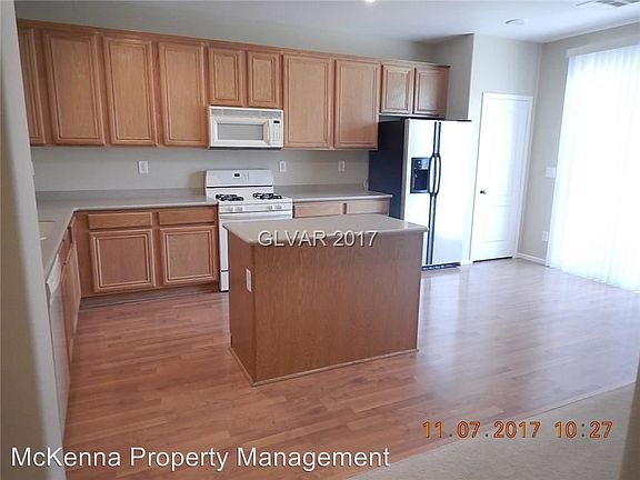 5th image of 11672 Fiorello Ct