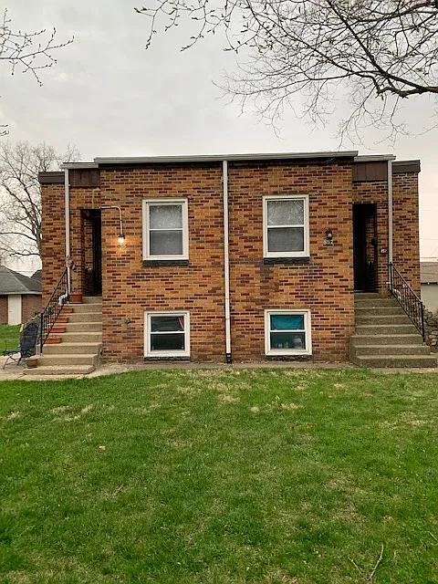 857 McClain Rd #4