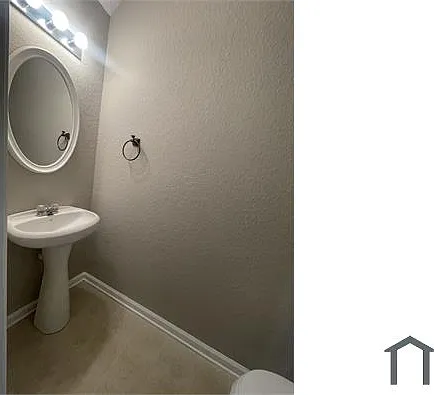 2 bed, $1,650 — Photo 3