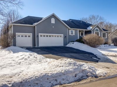 2484 Briar Oakes Blvd, Monticello, MN, 55362