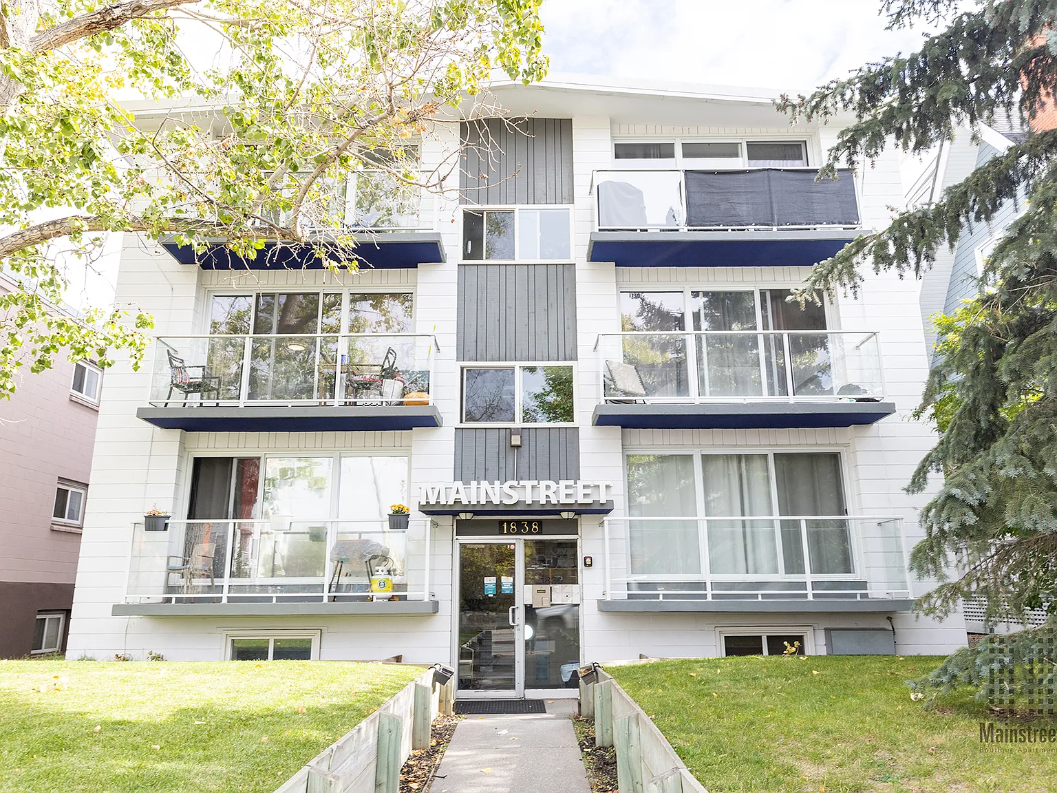 Mount Royal on 14th Apartments — Photo 2