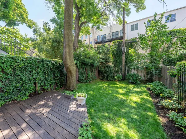 224 Park Ave #1, Hoboken, NJ 07030