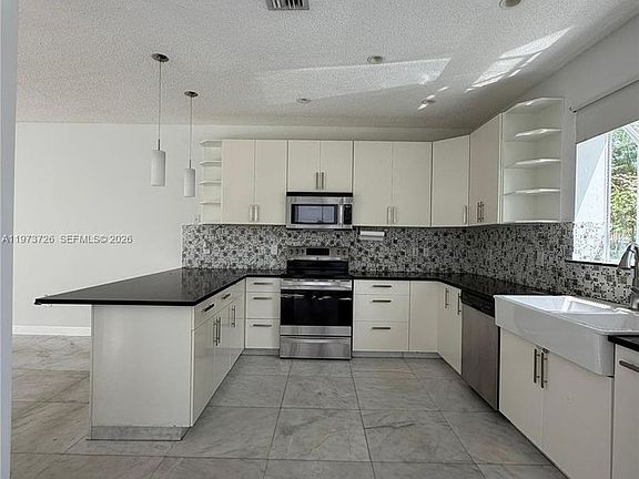 2nd image of 1534 Weeping Willow Way #1534