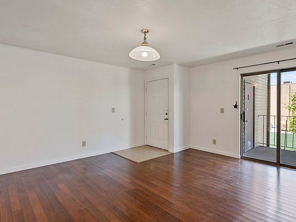 3rd image of 4138 S Oak Meadows Dr APT 20