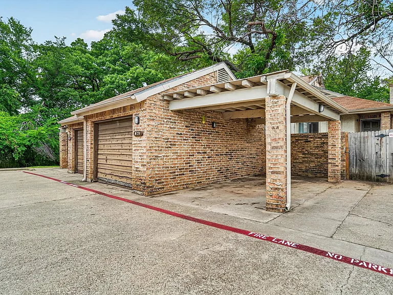 231 Shady Lane Dr — Photo 20
