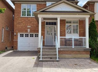 102 Orchard Hill Blvd, Markham, ON L6C2M4