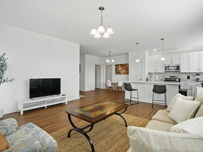1728 Vankar Dr #307 — Photo 15