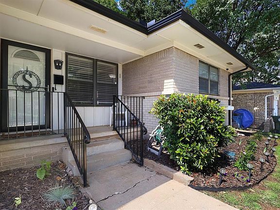 2nd image of 6205 SE 9th St