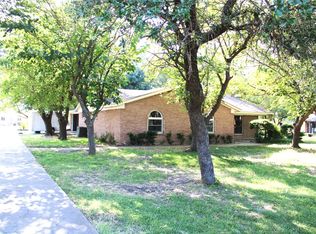 315 Cole Rd, Red Oak, TX 75154