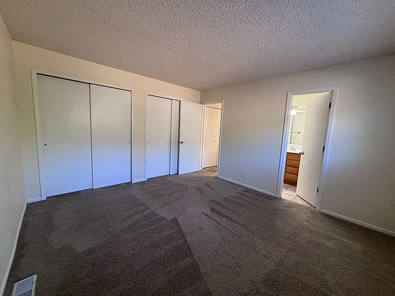 3990 Vicksburg Ter — Photo 11