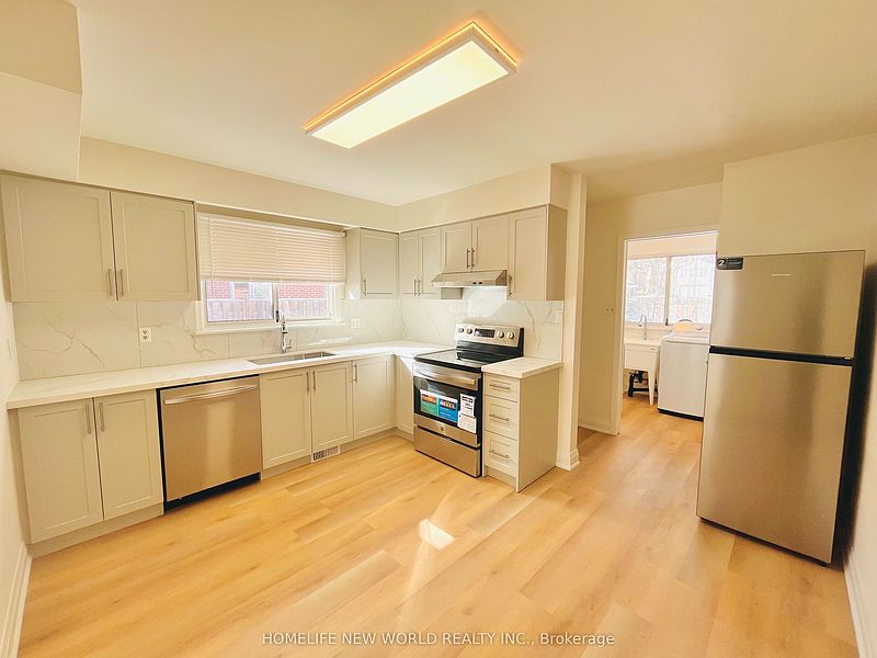 Toronto House for rent - 3 Bedrooms — photo 10