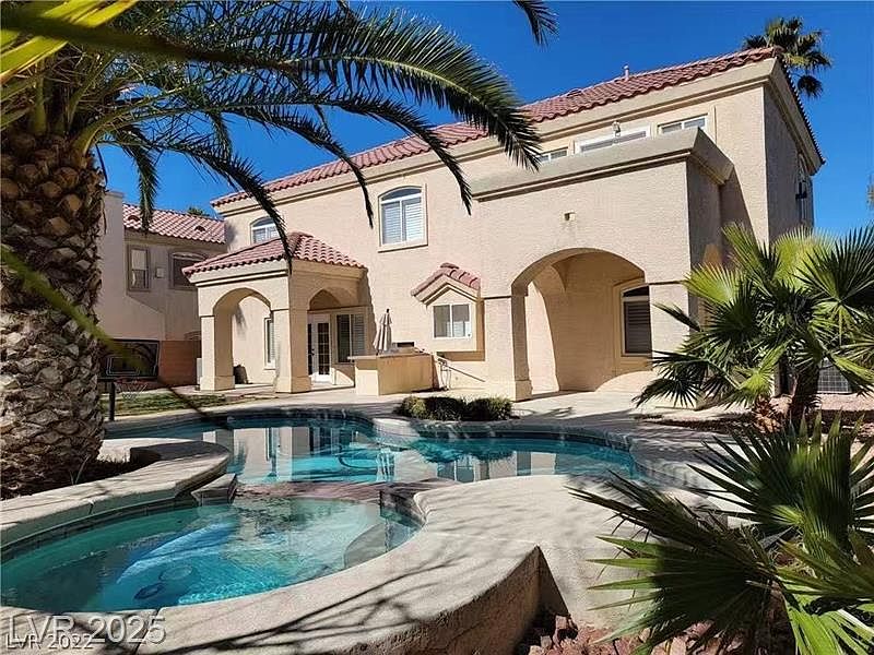 1st image of 2598 Mizzoni Cir