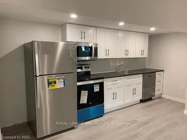 2 bed, $1,600 — Photo 3