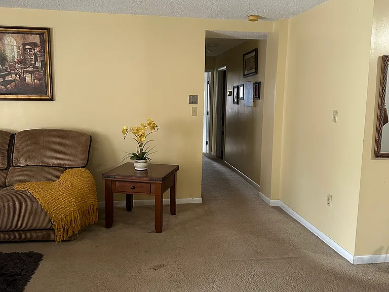 292 Salem St #201 — Photo 26
