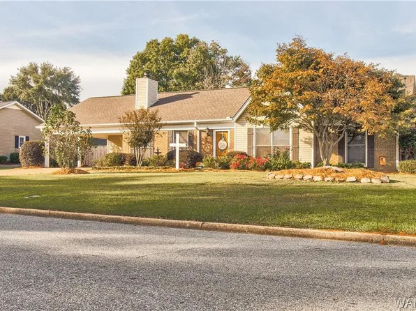 3870 Brentwood St, Northport, AL 35475