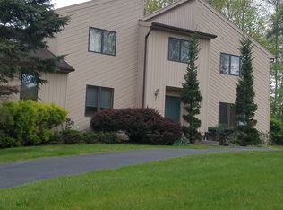 3 Mabley Ct, Pomona, NY 10970