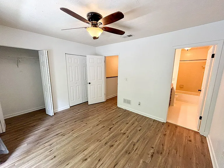 4411 SW 34th St #805 — Photo 13